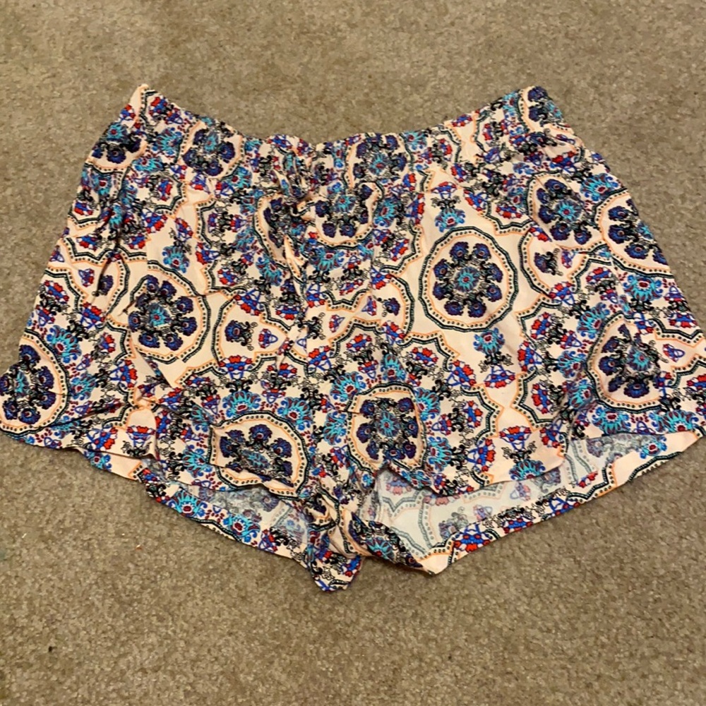Patterned shorts